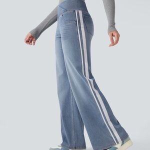 NWOT Halara Striped Denim in Light Wash